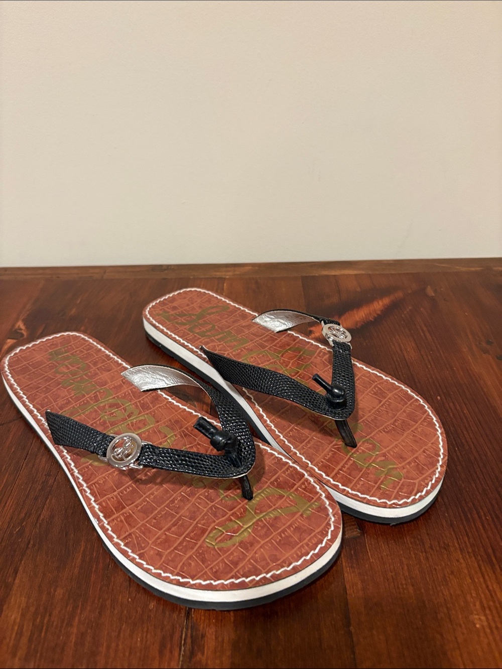 Sam Edelman Miller Black Sandals Flip Flops Size 8
